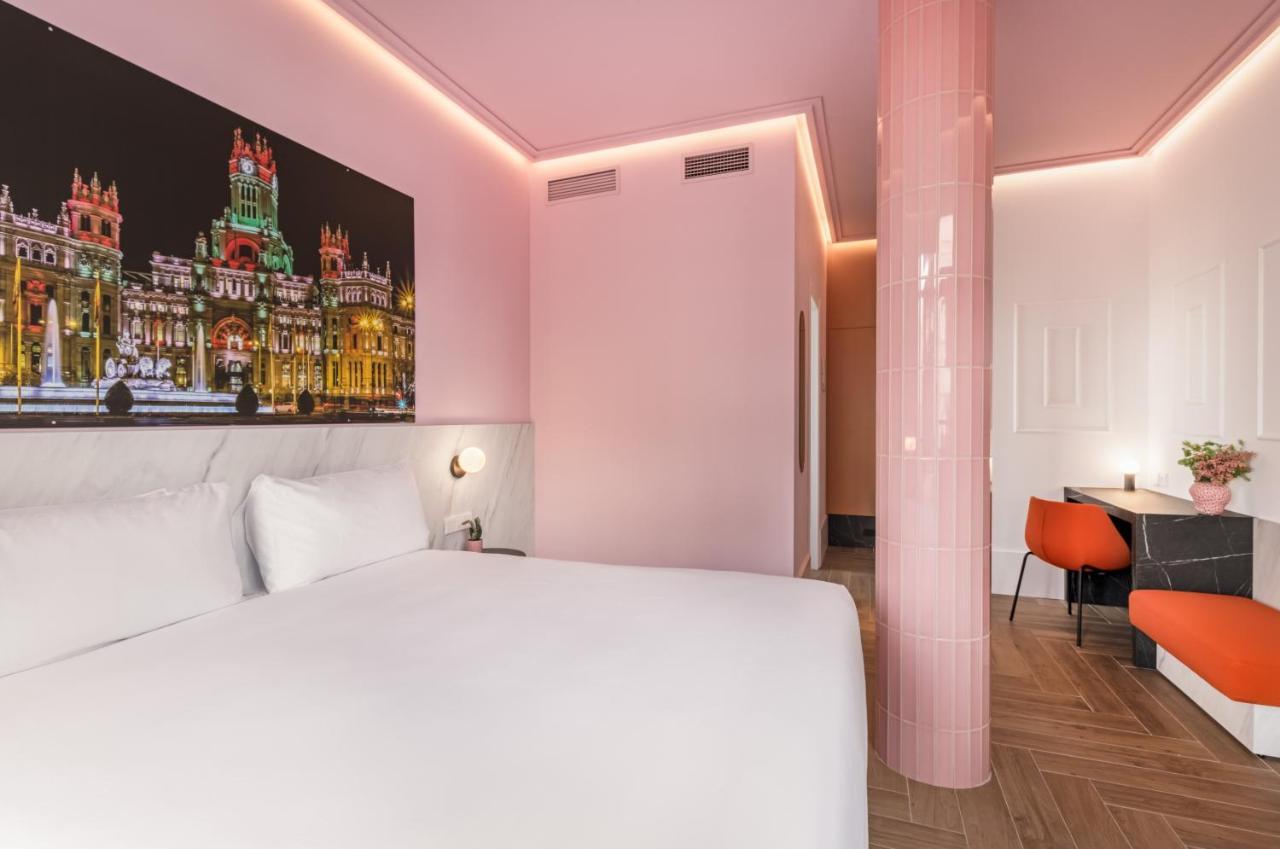 Ikonik Gran Via Hotel Madrid Bagian luar foto