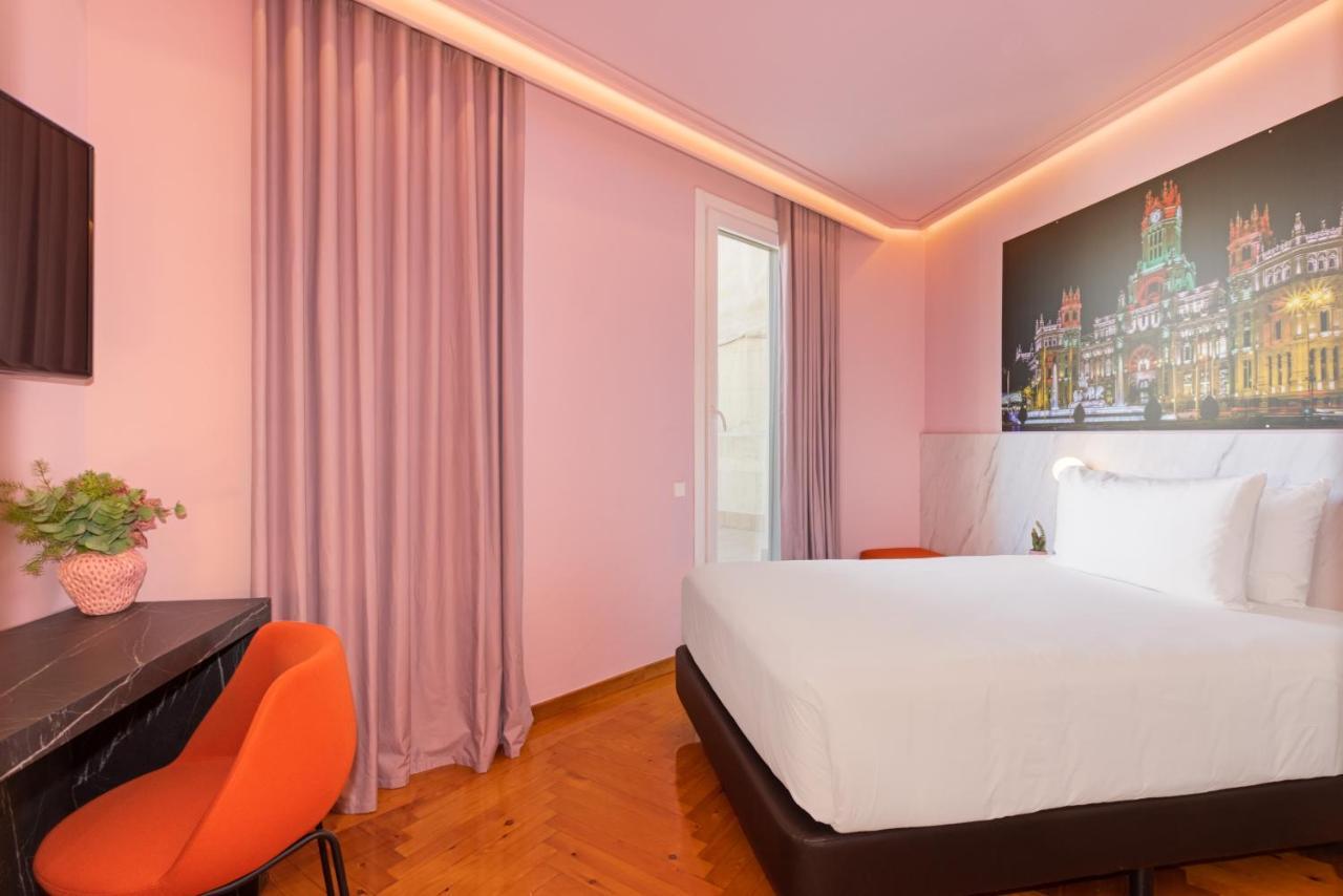Ikonik Gran Via Hotel Madrid Bagian luar foto